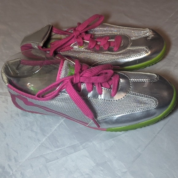 Everlast Shoes - Everlast Silver and Pink Women's Sneakers